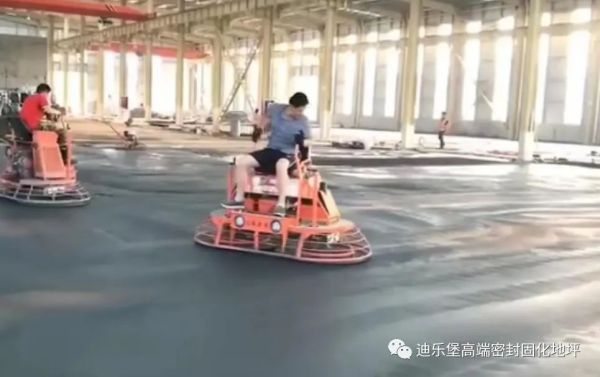 力石伯乐钢化地坪 力石伯乐钢化地坪