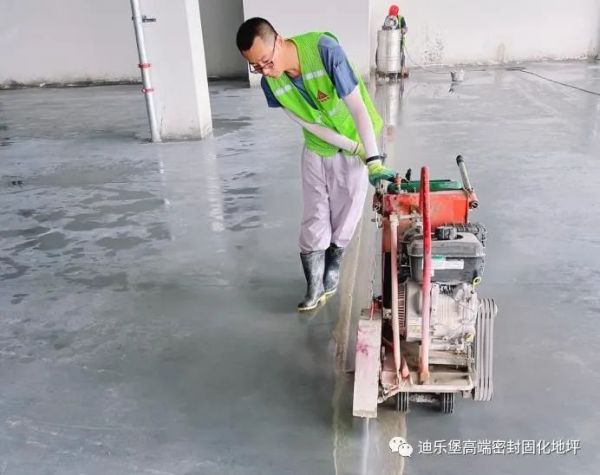 力石伯乐钢化地坪 力石伯乐钢化地坪